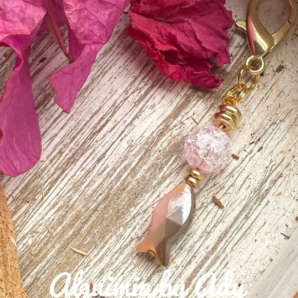Rose Quartz fish gold steel gemstone keychain card holder - Picture 1 of 3